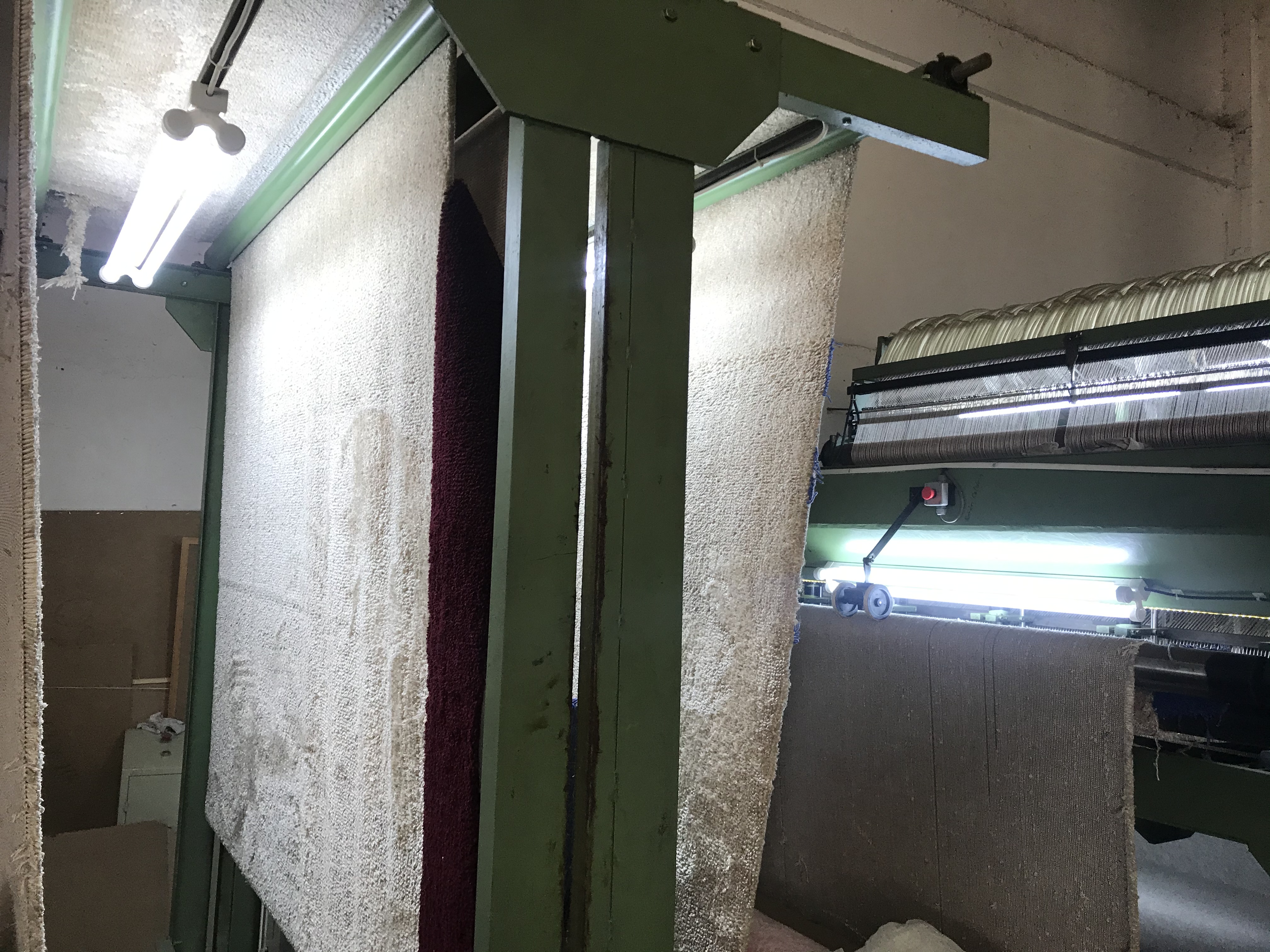 Tufting halı makinesi