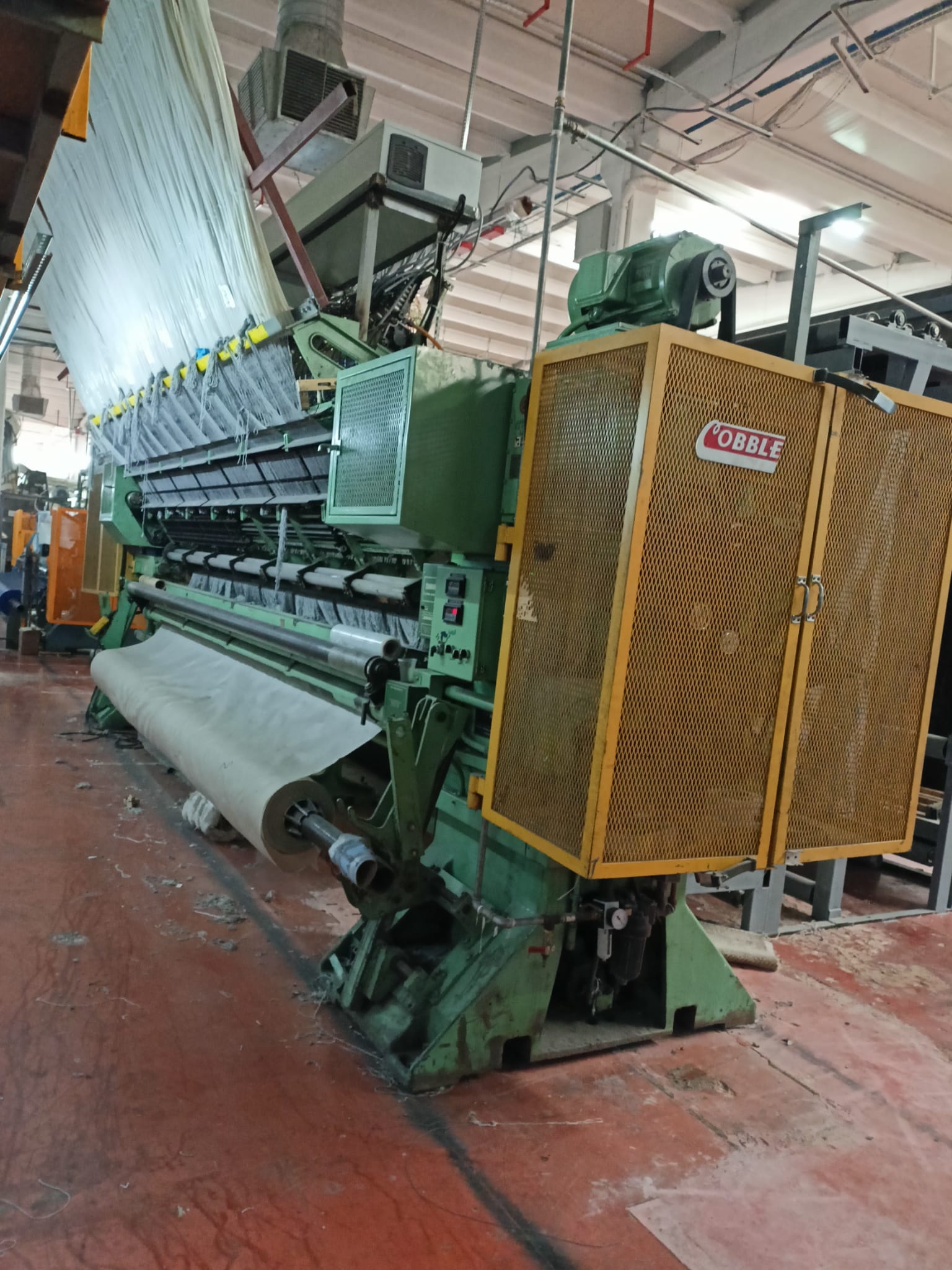 Tufting halı makinası 